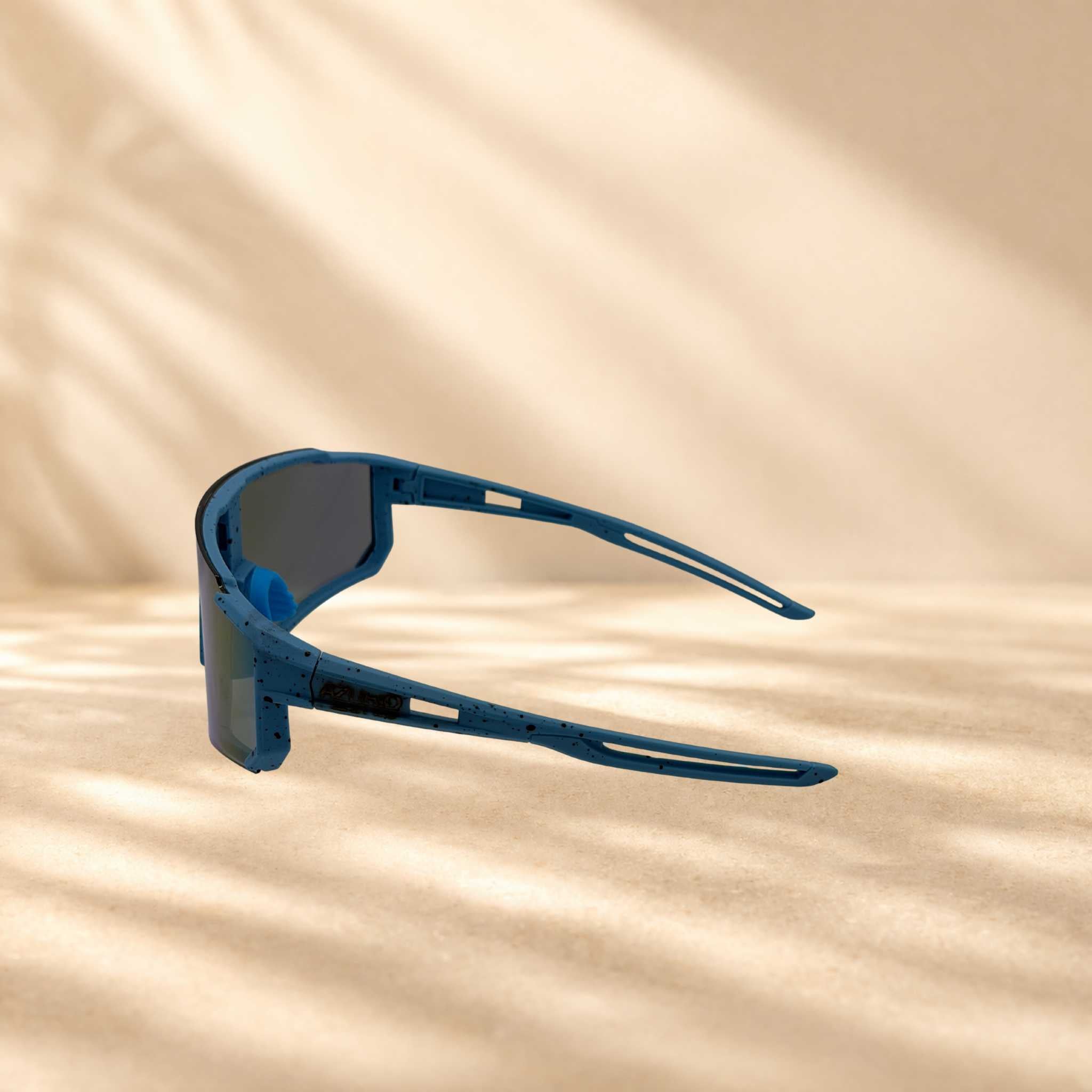 AZURIO Pulse Blue Shift