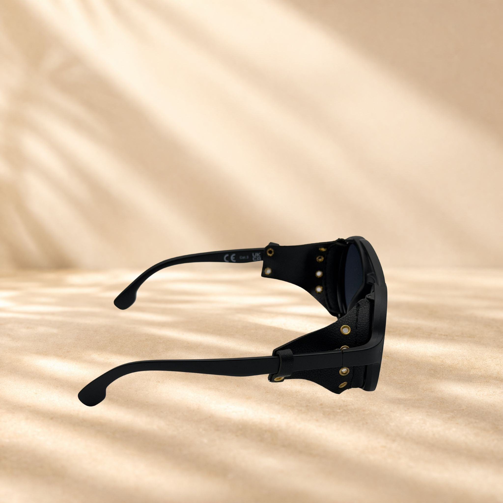 AZURIO Rogue Black